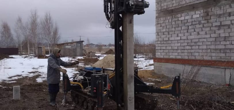 Фундамент на забивных ЖБ сваях