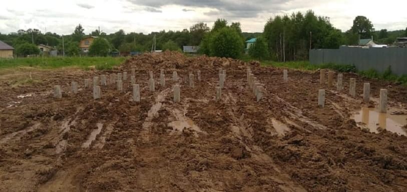 Фундамент на забивных ЖБ сваях