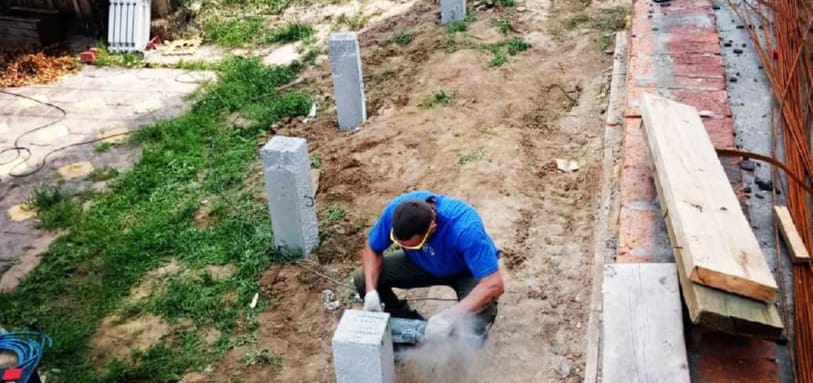 Фундамент на забивных ЖБ сваях