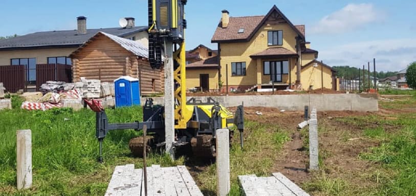 Фундамент на забивных ЖБ сваях